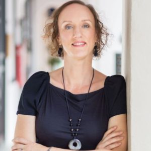 Dr Jane Tuomola